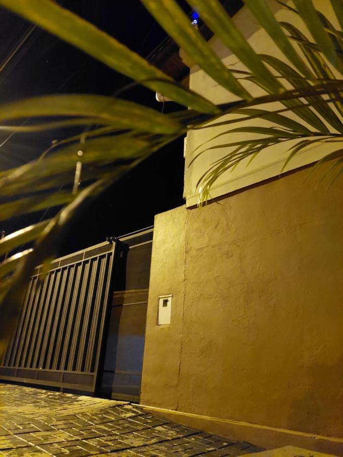 Apart Clemencia Apartment ปูแอร์โตอีกวาซู ภายนอก รูปภาพ
